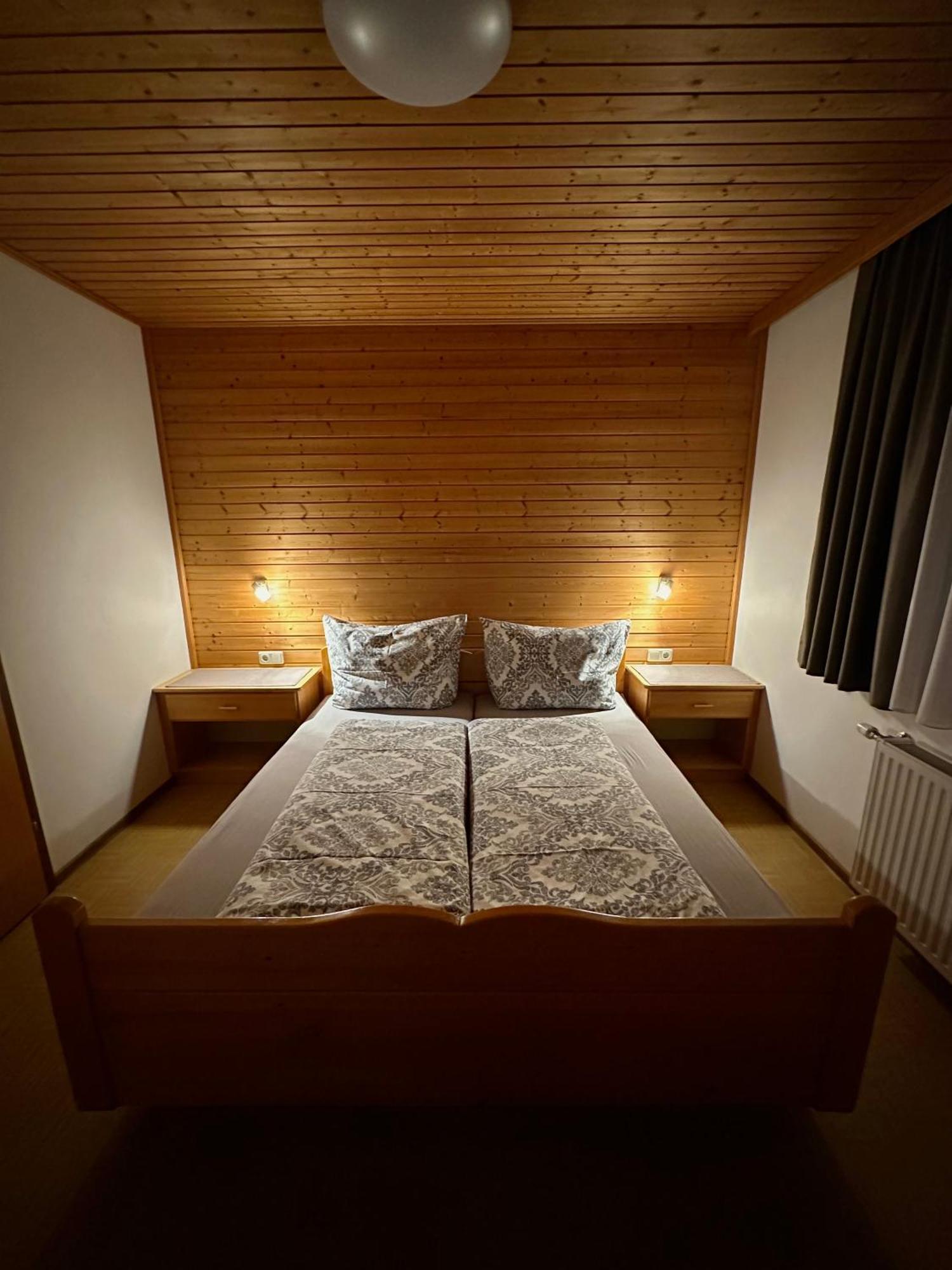Haus Saxer Appartement Mieders Buitenkant foto